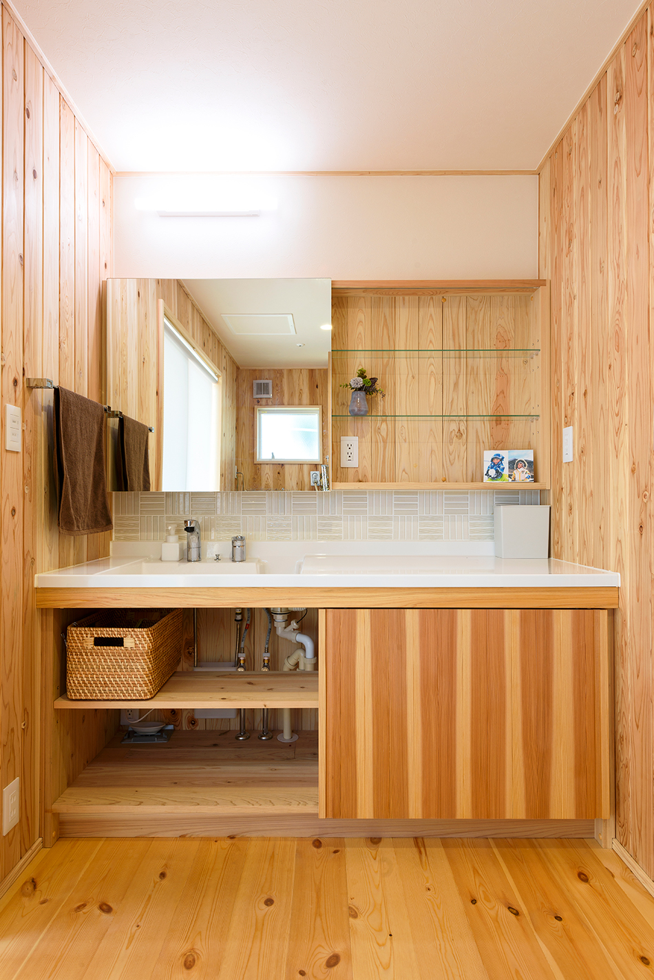 建築実例CASE13-05 木の家|熊本の新築建築事例|2階建|4LDK|洗面所|エコワークス|CASE-13|内観07