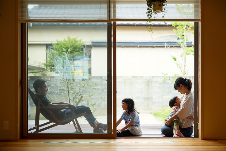 case20-内観02 木の家|福岡の新築建築事例|平屋|3LDK+ロフト|窓|エコワークス|CASE-20|内観02