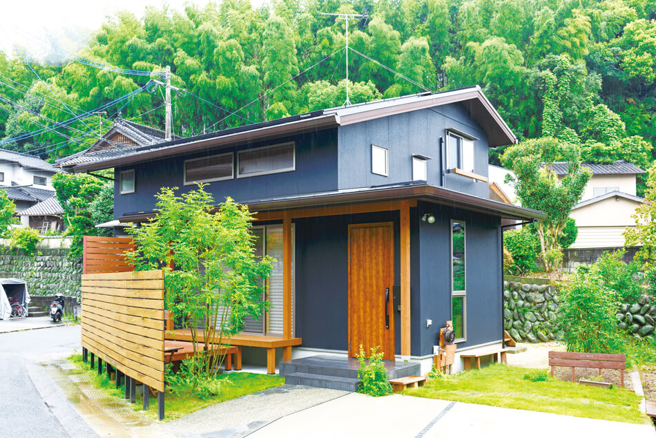 case21-外観02 木の家|福岡の新築建築事例|2階建|2LDK|外観|エコワークス|CASE-21|外観02