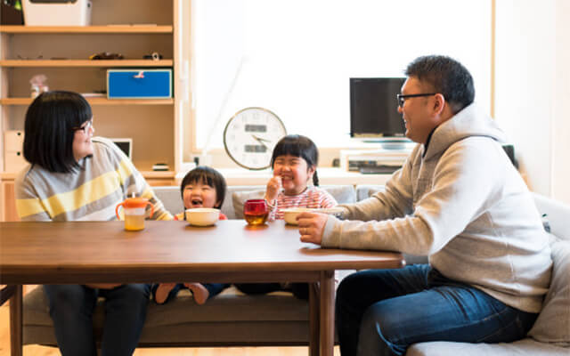 木の家|福岡の新築建築事例|平屋|2LDK|子どものすこやかな成長願う、はだしが気持ちいい木の家|エコワークス|CASE-10