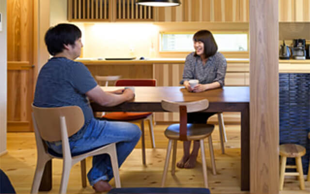 木の家|熊本の新築建築事例|2階建|4LDK|価値観を一変させた家と日常に潜む豊かさを育んで|エコワークス|CASE-19
