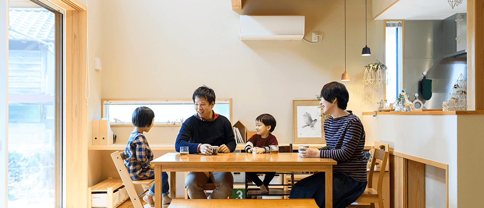 case22-内観02 木の家|福岡の新築建築事例|2階建|4LDK|リビング|エコワークス|CASE-22|内観02
